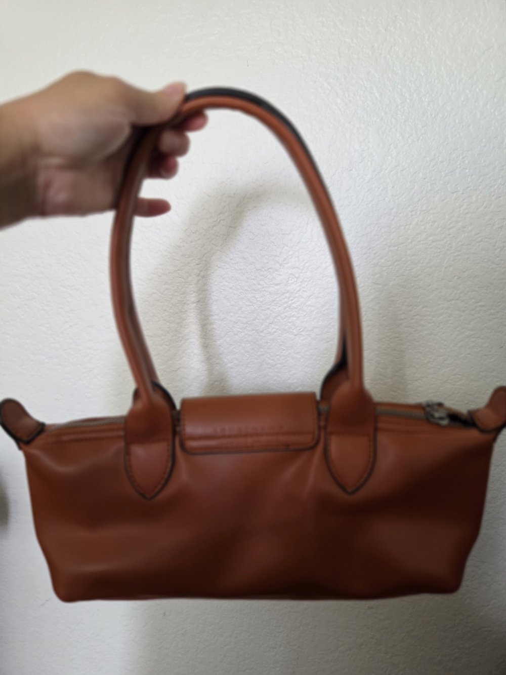 Longchamp Tan Leather Shoulder Bag - Picture 6 of 13